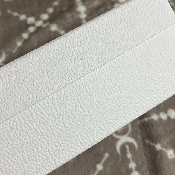 Dior Box 🌺 - Picture 6 of 9